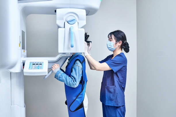 Best Emergency Tooth Extraction in Fruitland, NC